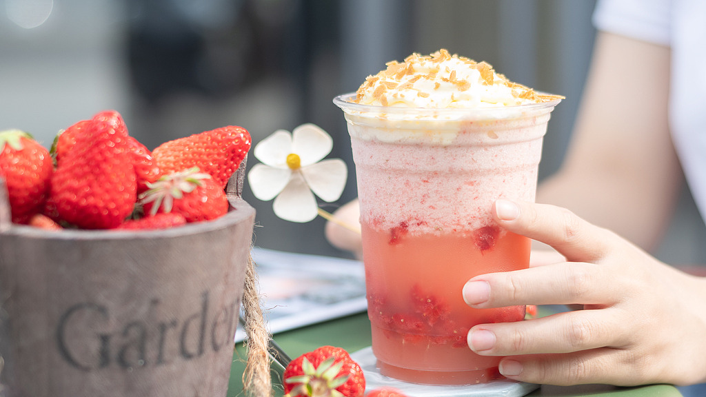 新茶饮十年，为何再难见爆款？